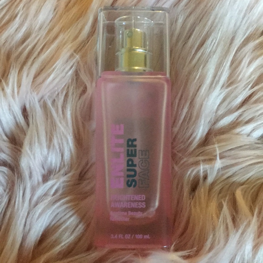 Enlite Super Face Spray